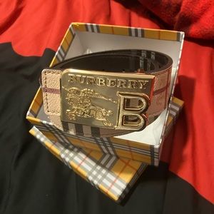 Authentic Burberry Belt Men’s Nova Check Beige Reversible Leather Belt